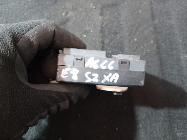 bontott AUDI A6 C6 Bal első Ajtó Vezérlőegység