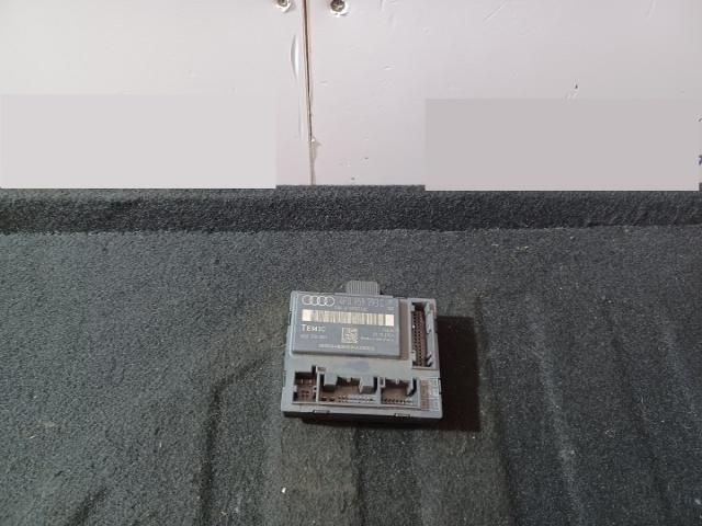 bontott AUDI A6 C6 Bal első Ajtó Vezérlőegység