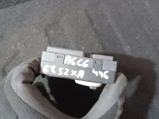 bontott AUDI A6 C6 Bal első Ajtó Vezérlőegység