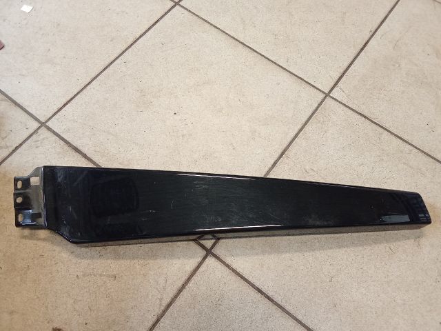 bontott AUDI A6 C6 Bal első Ajtókeret Burkolat