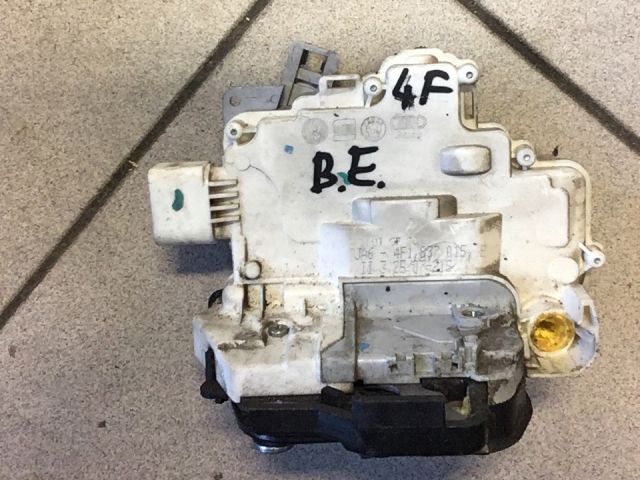 bontott AUDI A6 C6 Bal első Ajtózár