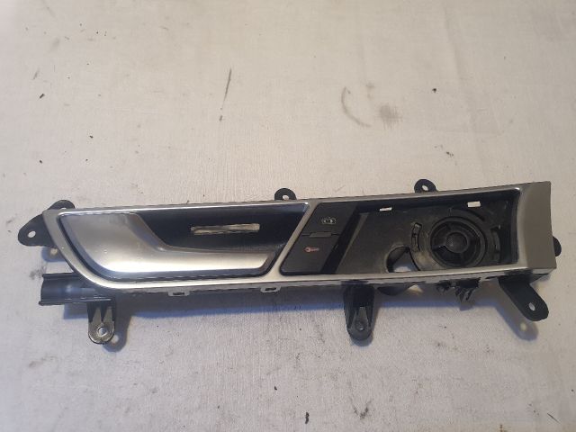 bontott AUDI A6 C6 Bal első Belső Kilincs