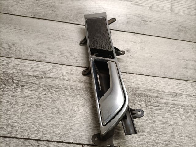 bontott AUDI A6 C6 Bal első Belső Kilincs