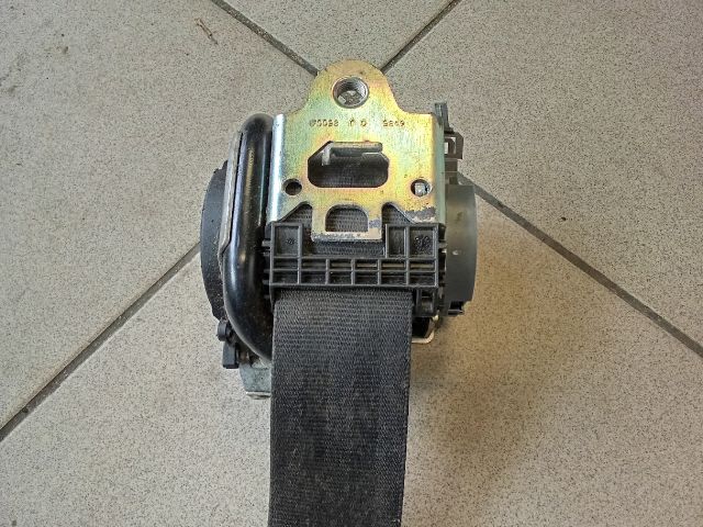 bontott AUDI A6 C6 Bal első Biztonsági Öv