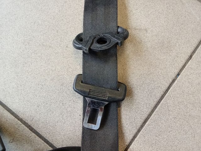 bontott AUDI A6 C6 Bal első Biztonsági Öv