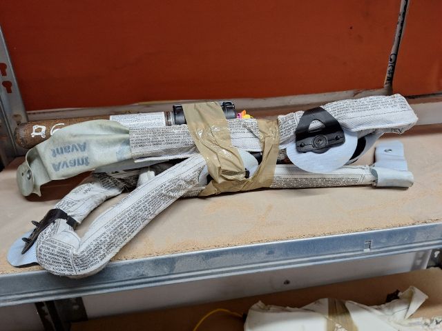 bontott AUDI A6 C6 Bal első Függöny Légzsák