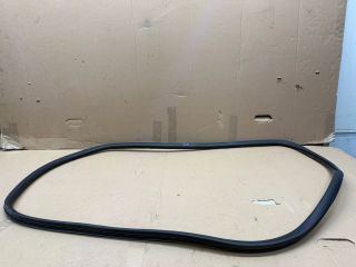 bontott AUDI A6 C6 Bal első Gumikéder