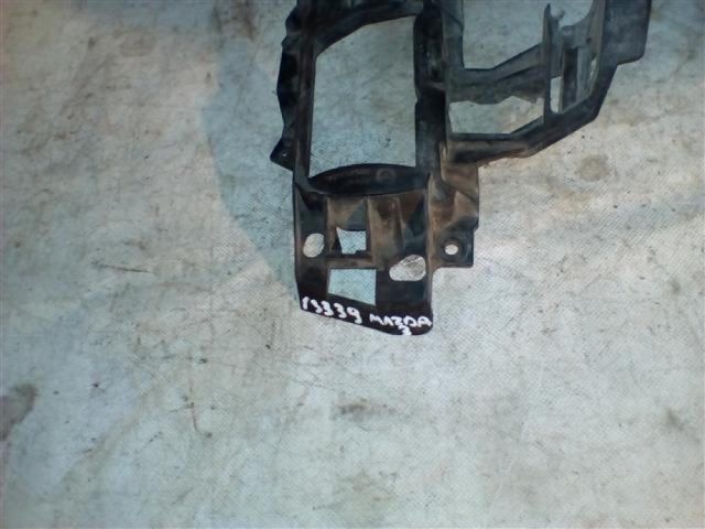 bontott AUDI A6 C6 Bal első Sárvédő Gumi