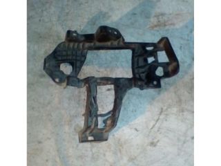 bontott AUDI A6 C6 Bal első Sárvédő Gumi