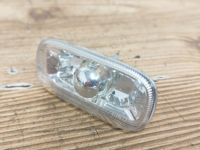 bontott AUDI A6 C6 Bal első Sárvédő Irányjelző