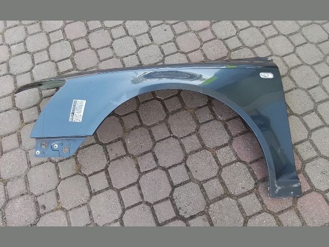 bontott AUDI A6 C6 Bal első Sárvédő