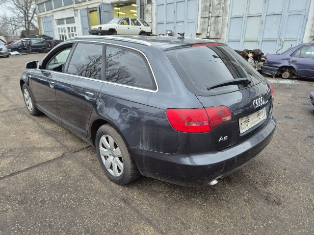 bontott AUDI A6 C6 Bal első Sárvédő