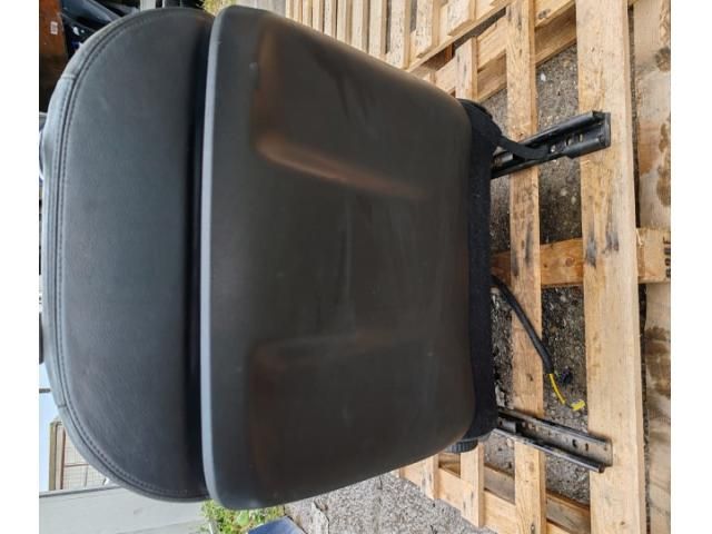 bontott AUDI A6 C6 Bal első Ülés