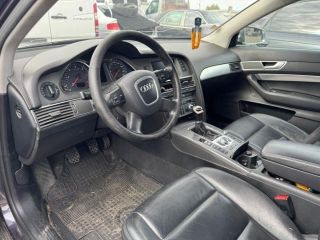 bontott AUDI A6 C6 Bal első Vízlehúzó Gumicsík