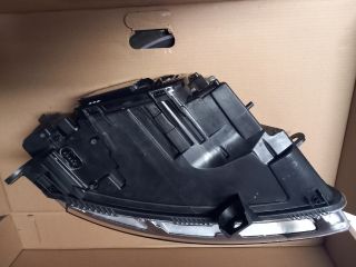 bontott AUDI A6 C6 Bal Fényszóró