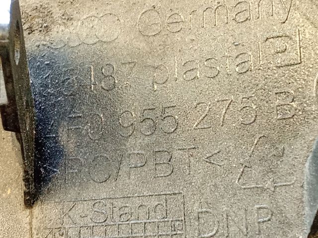 bontott AUDI A6 C6 Bal Fényszórómosó Fedél