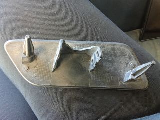 bontott AUDI A6 C6 Bal Fényszórómosó Fedél