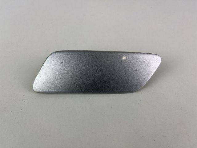 bontott AUDI A6 C6 Bal Fényszórómosó Fedél