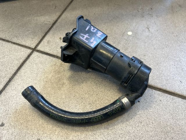 bontott AUDI A6 C6 Bal Fényszórómosó Fúvóka