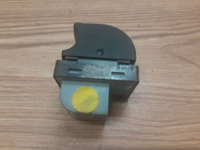 bontott AUDI A6 C6 Bal hátsó Ablakemelő Kapcsoló