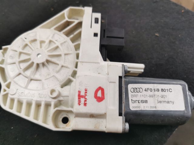 bontott AUDI A6 C6 Bal hátsó Ablakemelő Motor