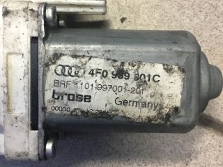 bontott AUDI A6 C6 Bal hátsó Ablakemelő Motor