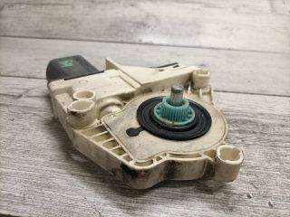 bontott AUDI A6 C6 Bal hátsó Ablakemelő Motor