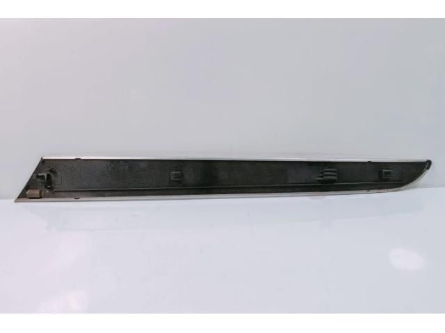 bontott AUDI A6 C6 Bal hátsó Ajtó Díszléc