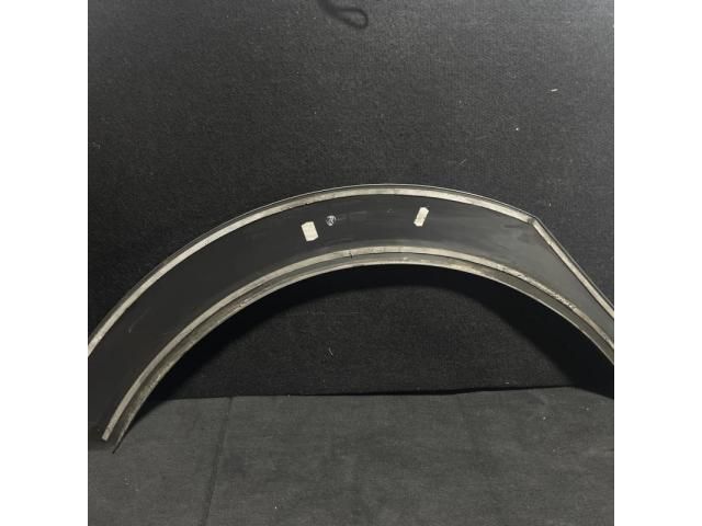 bontott AUDI A6 C6 Bal hátsó Ajtó Díszléc