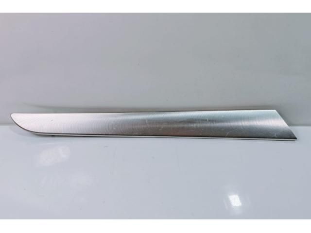 bontott AUDI A6 C6 Bal hátsó Ajtó Díszléc