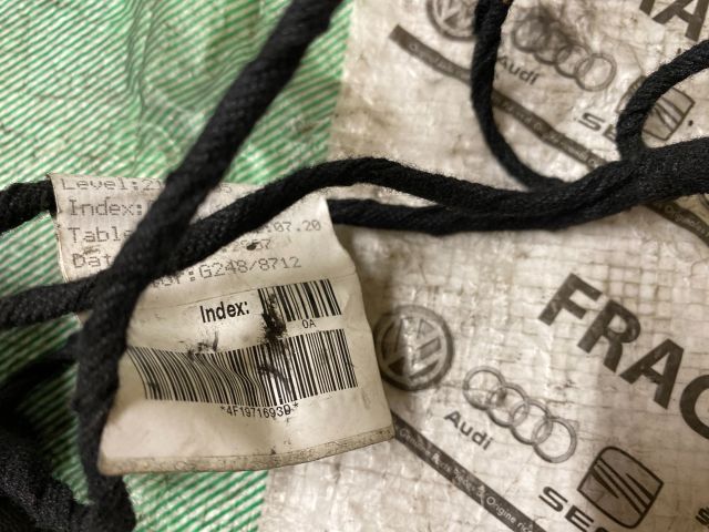 bontott AUDI A6 C6 Bal hátsó Ajtó Kábelköteg