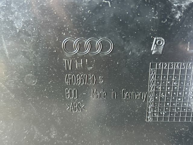 bontott AUDI A6 C6 Bal hátsó Ajtó Kárpit