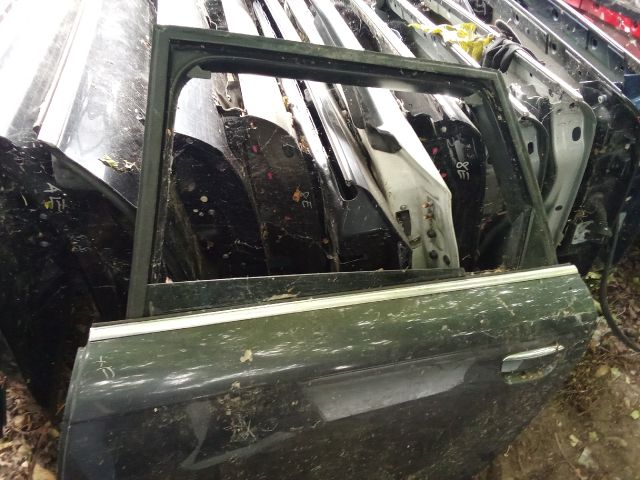 bontott AUDI A6 C6 Bal hátsó Ajtó (Részeivel)