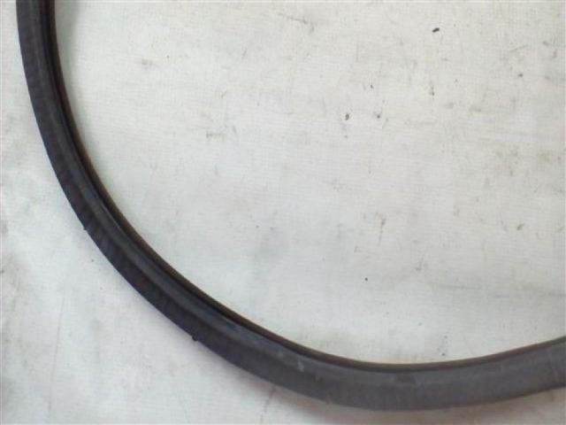 bontott AUDI A6 C6 Bal hátsó Ajtó Szigetelés