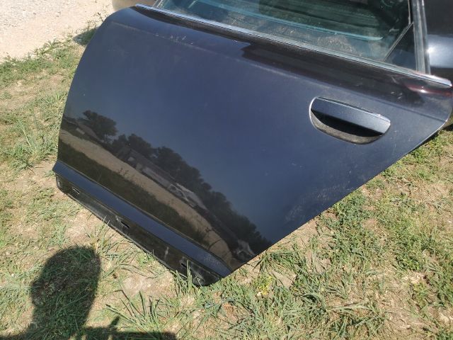 bontott AUDI A6 C6 Bal hátsó Ajtó (Üres lemez)