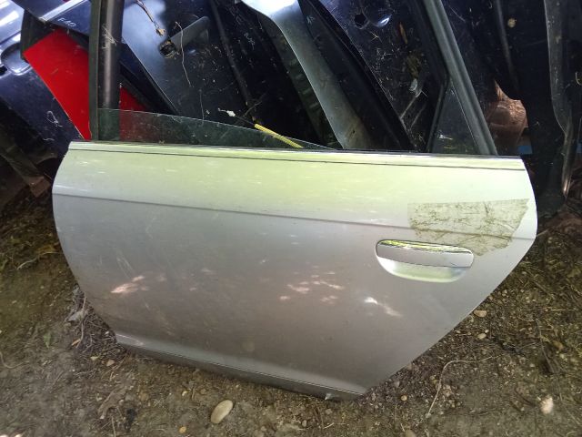 bontott AUDI A6 C6 Bal hátsó Ajtó (Üres lemez)