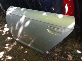 bontott AUDI A6 C6 Bal hátsó Ajtó (Üres lemez)