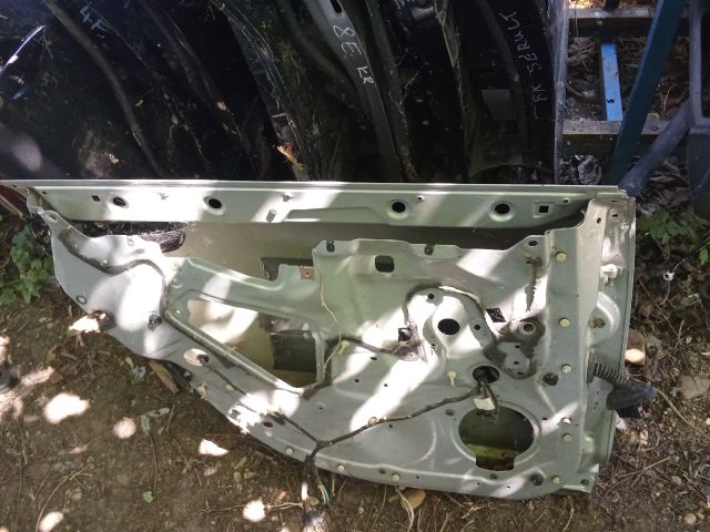 bontott AUDI A6 C6 Bal hátsó Ajtó (Üres lemez)