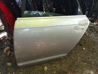 bontott AUDI A6 C6 Bal hátsó Ajtó (Üres lemez)