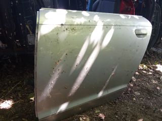bontott AUDI A6 C6 Bal hátsó Ajtó (Üres lemez)