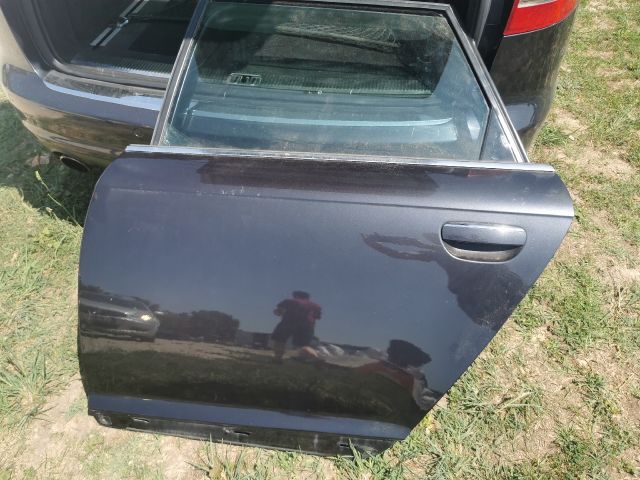 bontott AUDI A6 C6 Bal hátsó Ajtó (Üres lemez)