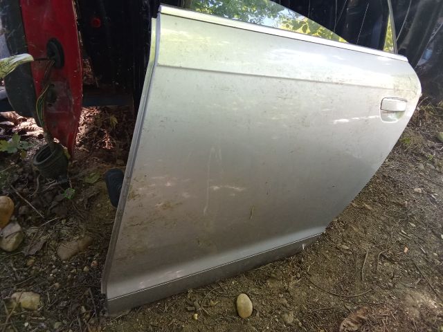 bontott AUDI A6 C6 Bal hátsó Ajtó (Üres lemez)