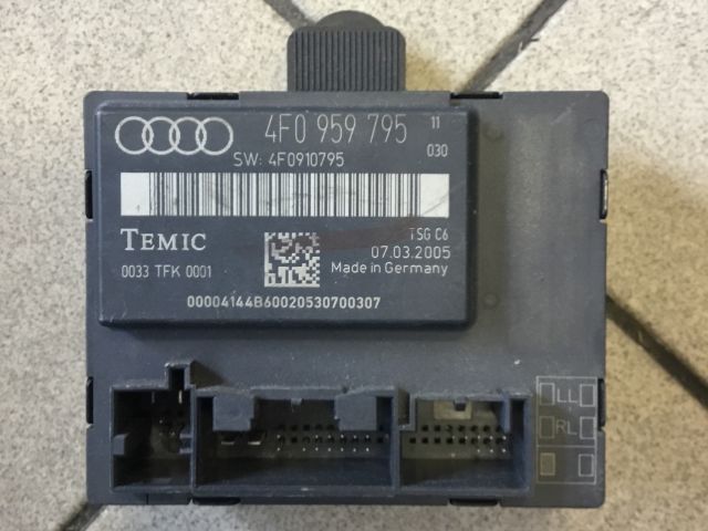 bontott AUDI A6 C6 Bal hátsó Ajtó Vezérlőegység