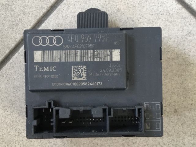 bontott AUDI A6 C6 Bal hátsó Ajtó Vezérlőegység