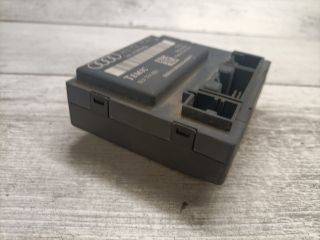 bontott AUDI A6 C6 Bal hátsó Ajtó Vezérlőegység