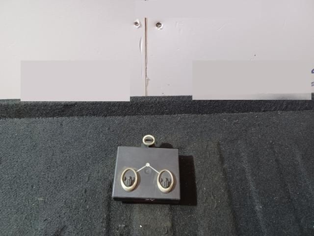 bontott AUDI A6 C6 Bal hátsó Ajtó Vezérlőegység