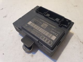 bontott AUDI A6 C6 Bal hátsó Ajtó Vezérlőegység