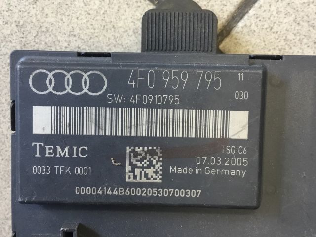 bontott AUDI A6 C6 Bal hátsó Ajtó Vezérlőegység