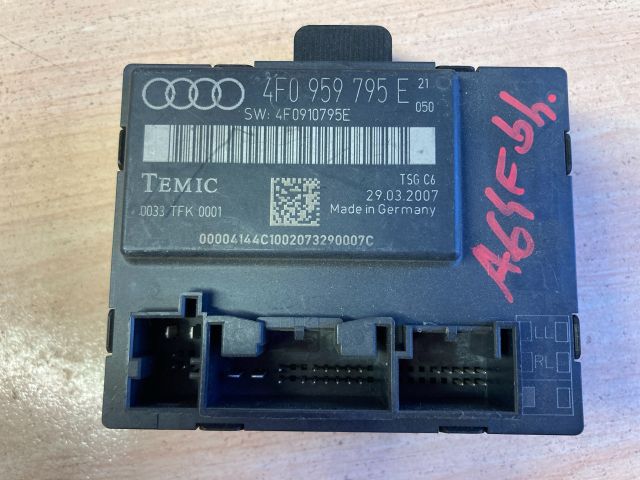 bontott AUDI A6 C6 Bal hátsó Ajtó Vezérlőegység