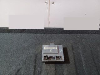 bontott AUDI A6 C6 Bal hátsó Ajtó Vezérlőegység